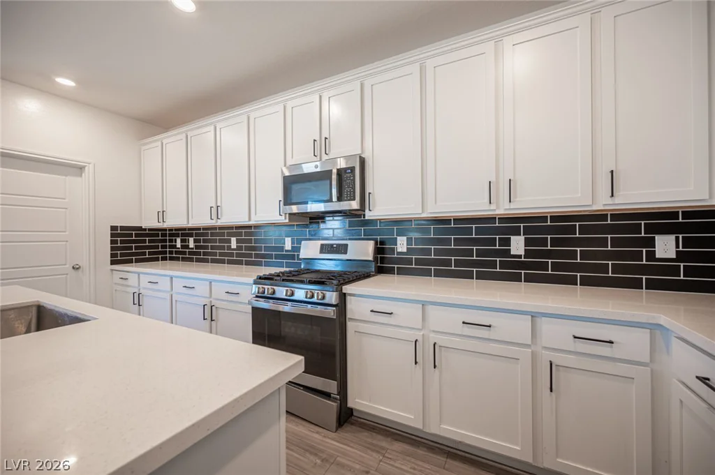 9804 Abel Cliff, Las Vegas, NV 89143