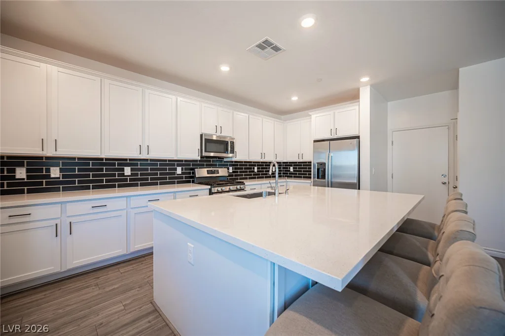 9804 Abel Cliff, Las Vegas, NV 89143