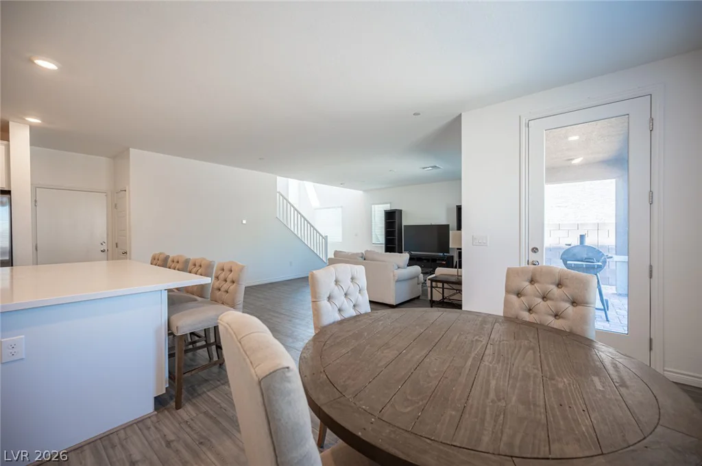 9804 Abel Cliff, Las Vegas, NV 89143