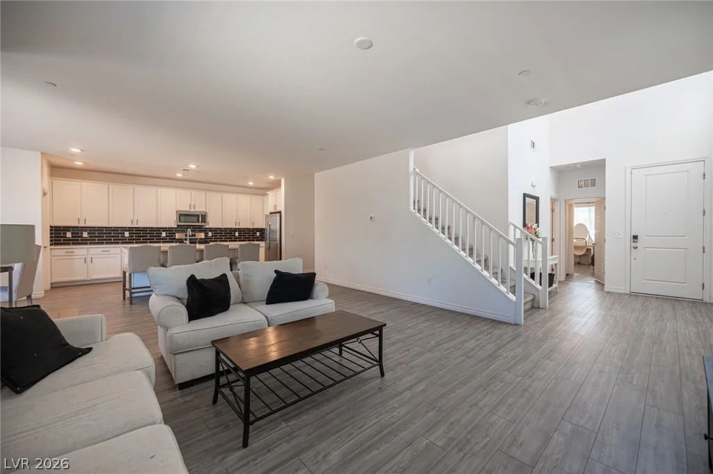 9804 Abel Cliff, Las Vegas, NV 89143