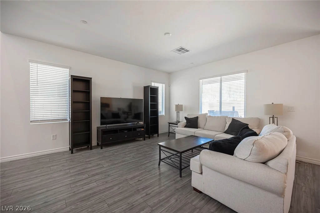9804 Abel Cliff, Las Vegas, NV 89143