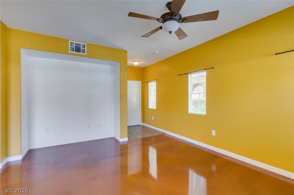 3822 Ormond Beach, Las Vegas, NV 89129