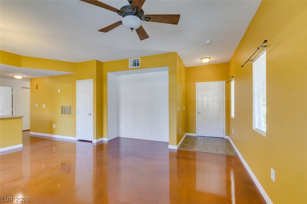 3822 Ormond Beach, Las Vegas, NV 89129
