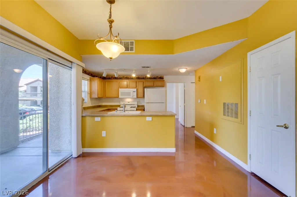 3822 Ormond Beach, Las Vegas, NV 89129