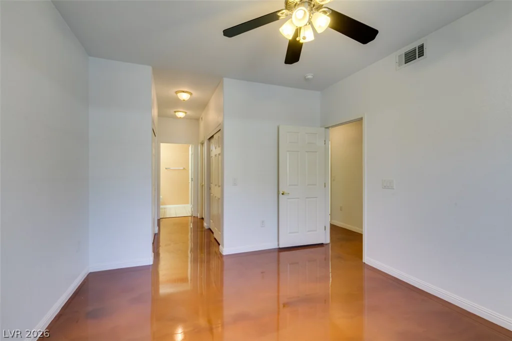 3822 Ormond Beach, Las Vegas, NV 89129