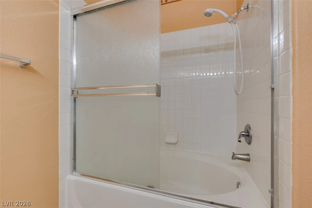 3822 Ormond Beach, Las Vegas, NV 89129