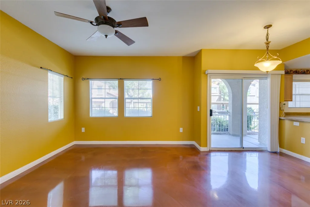 3822 Ormond Beach, Las Vegas, NV 89129