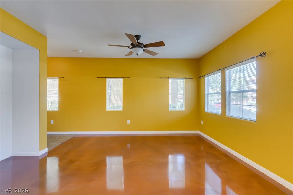 3822 Ormond Beach, Las Vegas, NV 89129