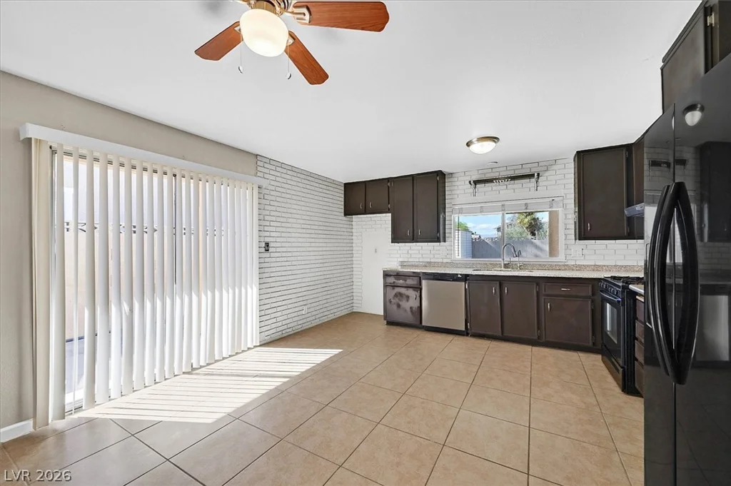 4120 Boston, Las Vegas, NV 89104