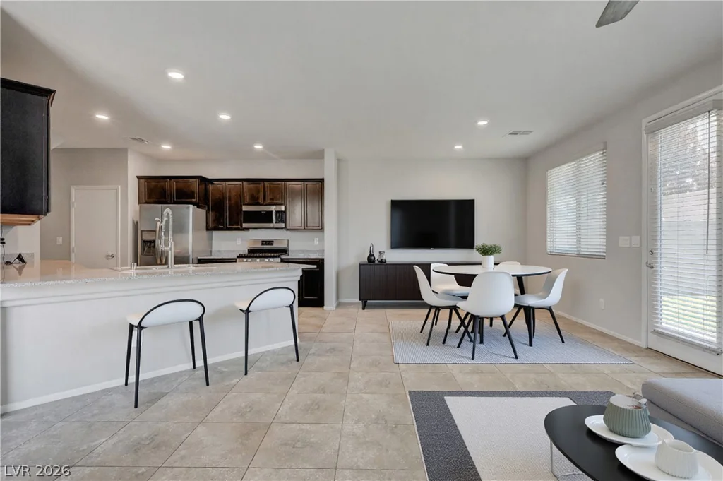 9307 Roadmaster, Las Vegas, NV 89178