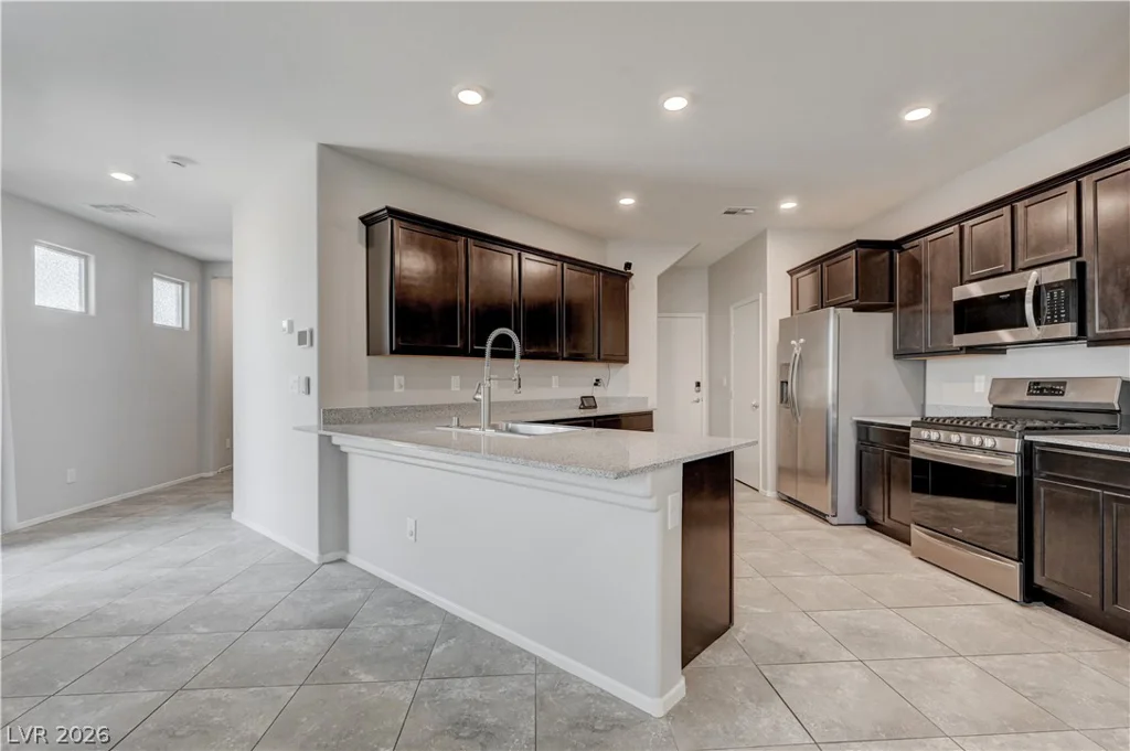 9307 Roadmaster, Las Vegas, NV 89178