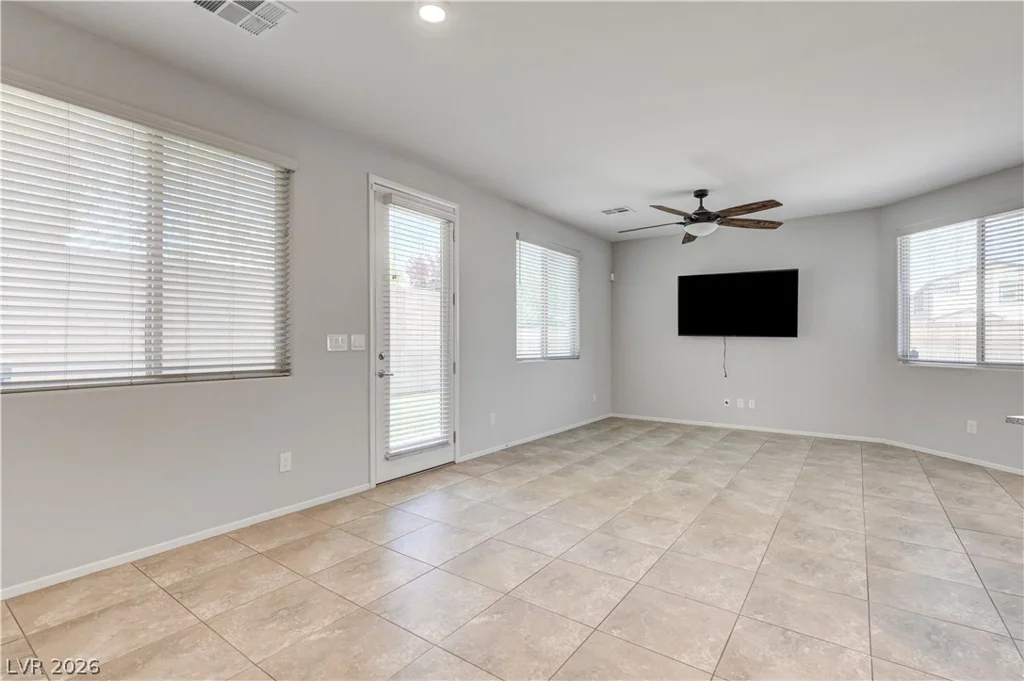9307 Roadmaster, Las Vegas, NV 89178