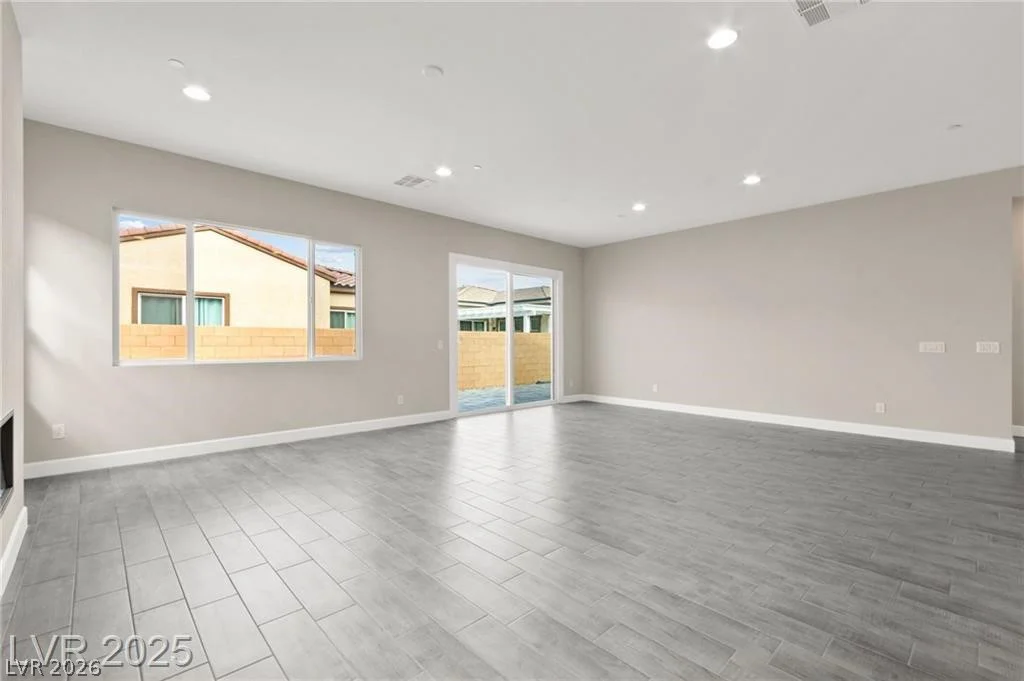 851 Klamath Springs, Henderson, NV 89011