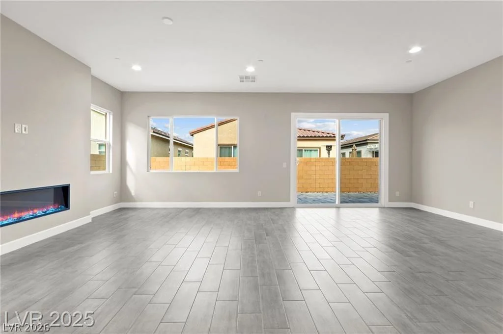 851 Klamath Springs, Henderson, NV 89011