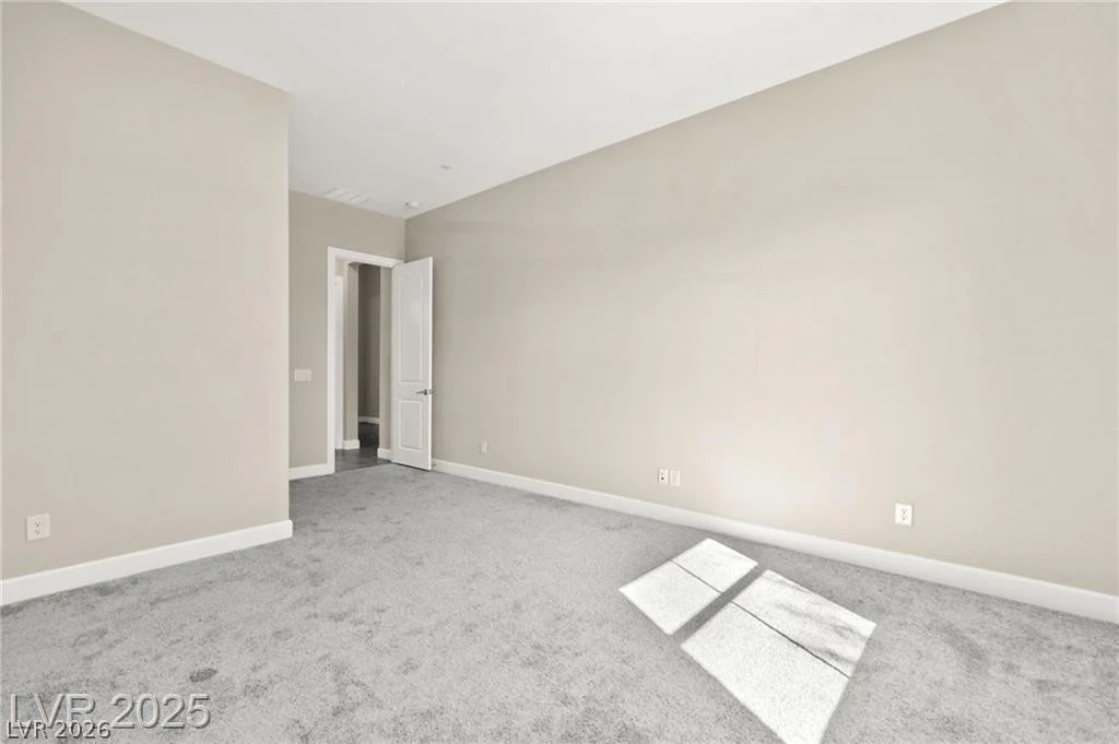 851 Klamath Springs, Henderson, NV 89011