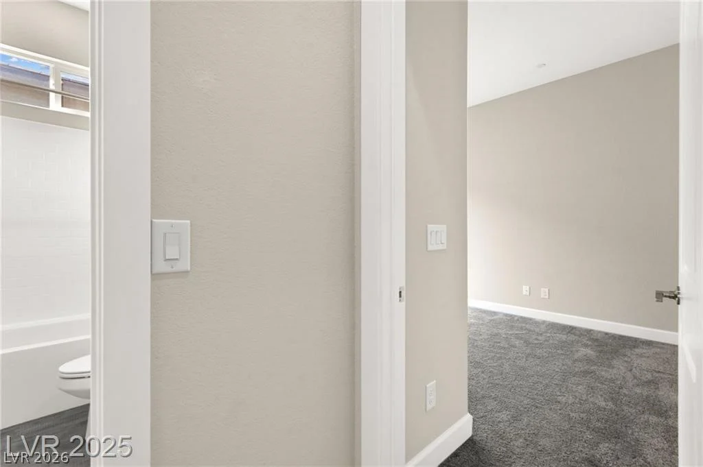 851 Klamath Springs, Henderson, NV 89011