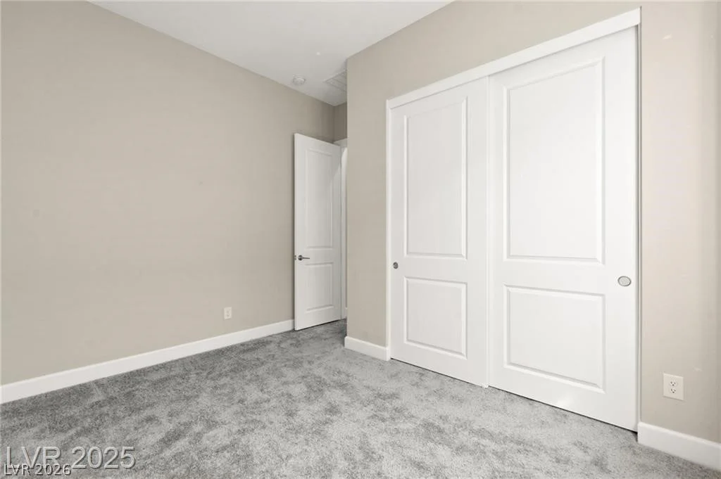 851 Klamath Springs, Henderson, NV 89011