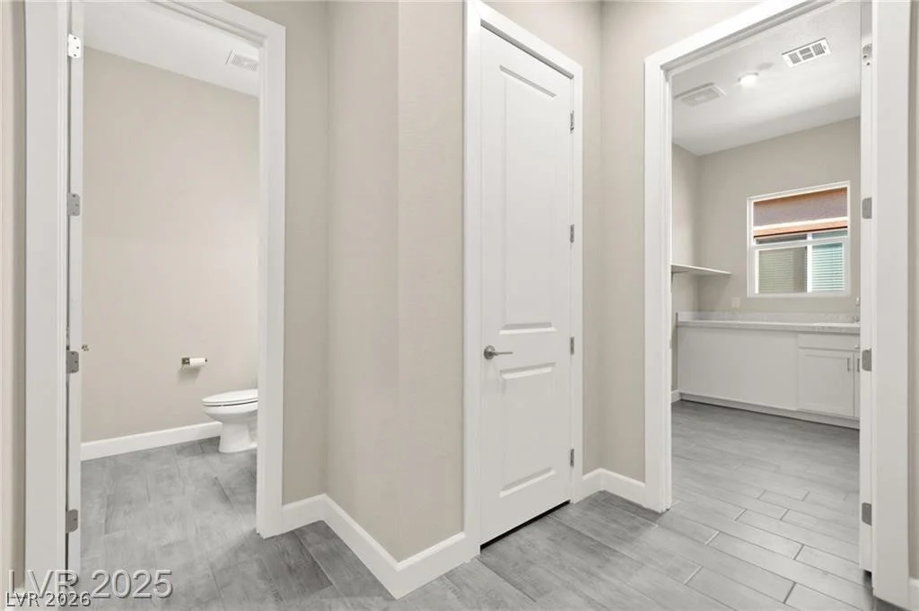 851 Klamath Springs, Henderson, NV 89011