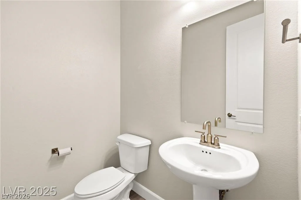 851 Klamath Springs, Henderson, NV 89011