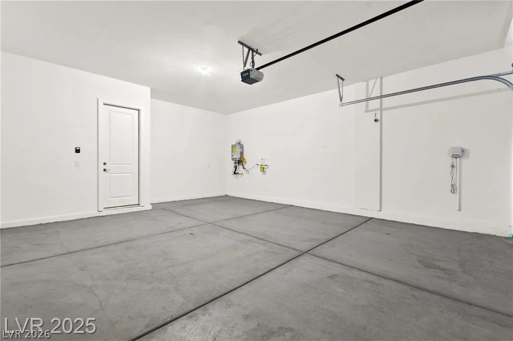 851 Klamath Springs, Henderson, NV 89011