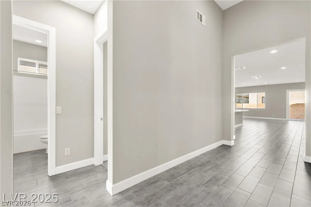 851 Klamath Springs, Henderson, NV 89011