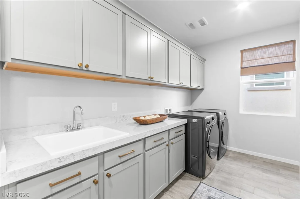 10447 Vanhoy Crest, Las Vegas, NV 89166