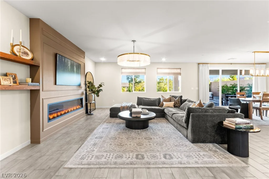 10447 Vanhoy Crest, Las Vegas, NV 89166