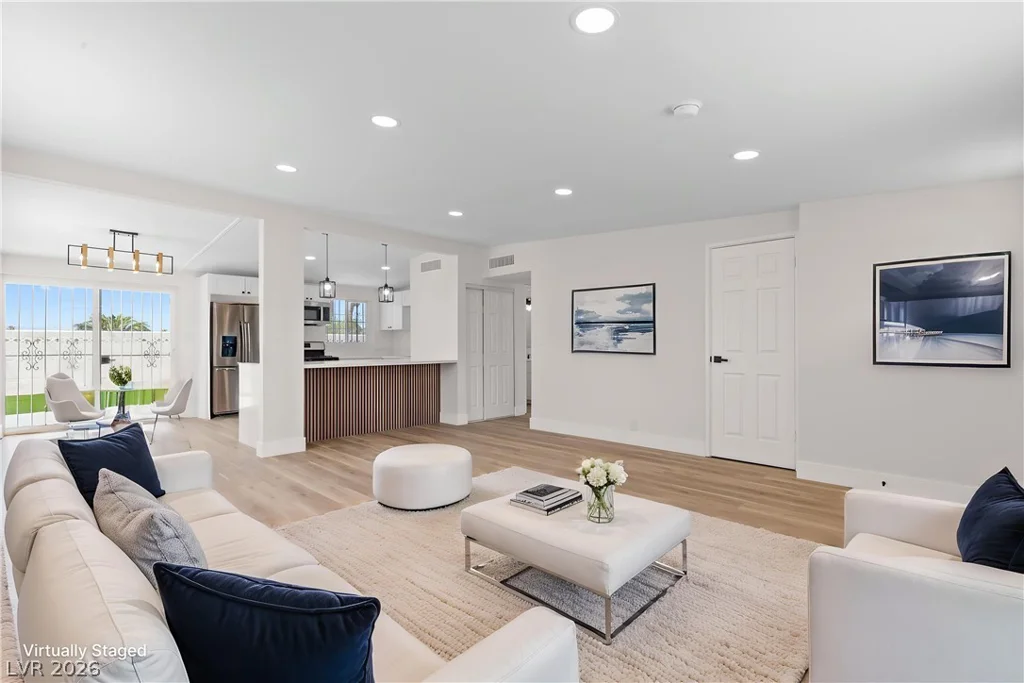 1612 Palora, Las Vegas, NV 89169