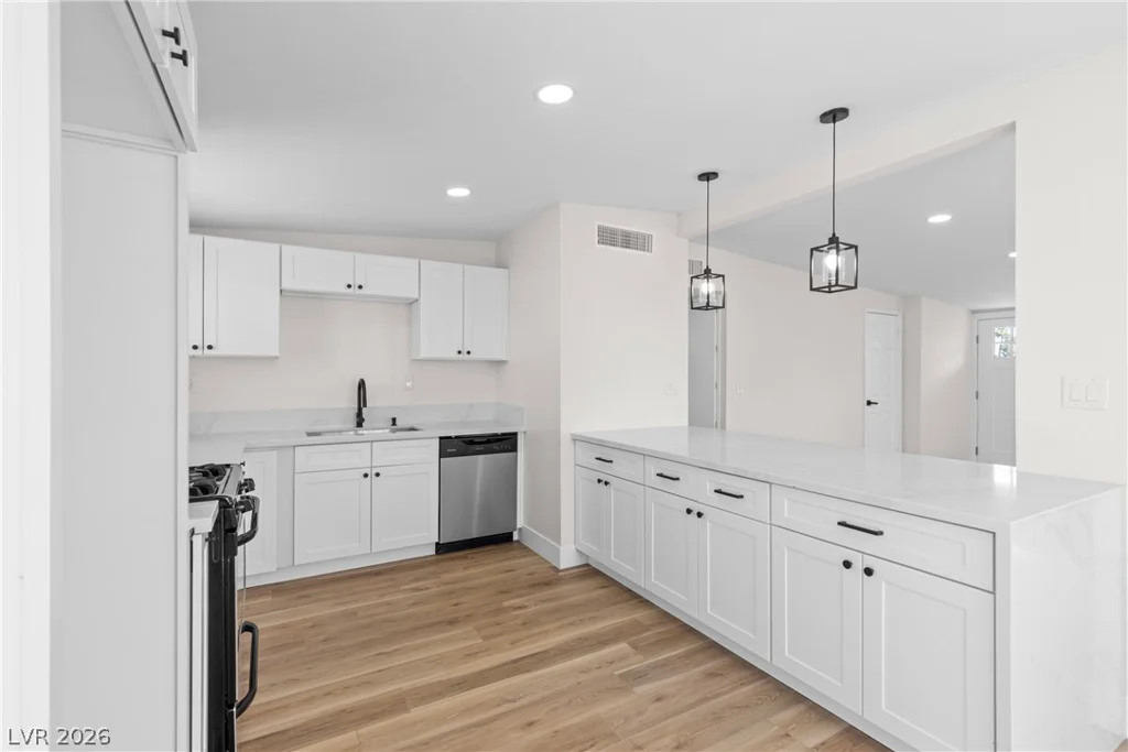 1612 Palora, Las Vegas, NV 89169