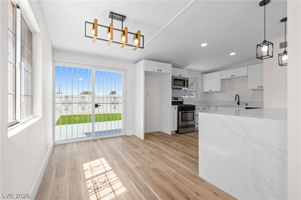 1612 Palora, Las Vegas, NV 89169