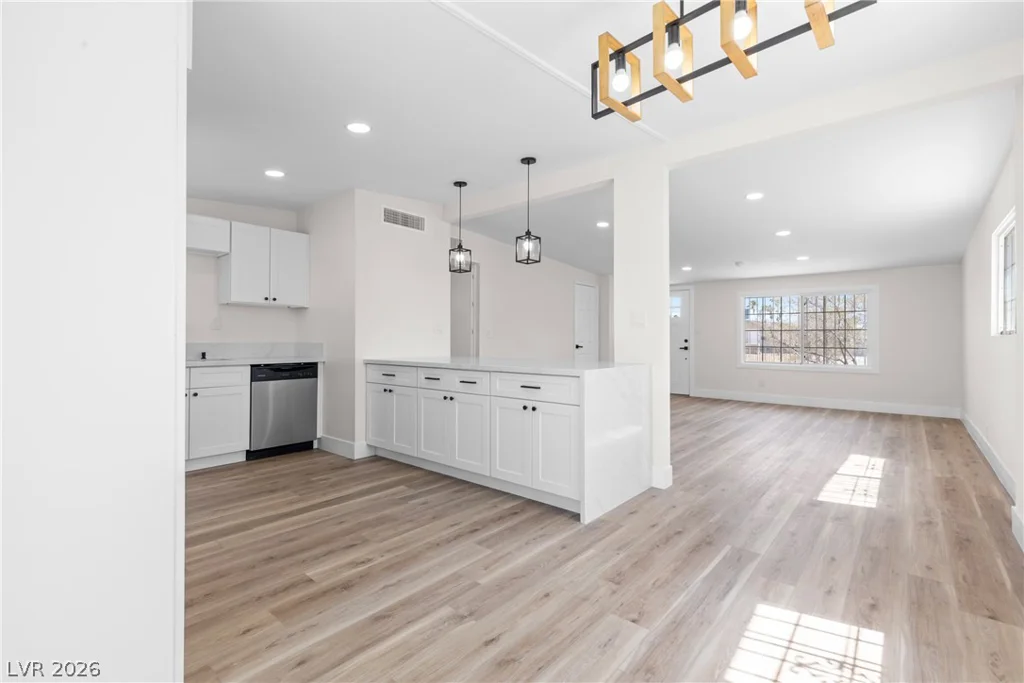 1612 Palora, Las Vegas, NV 89169