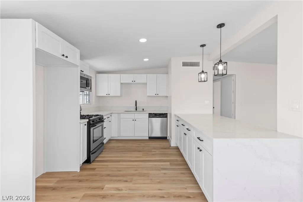 1612 Palora, Las Vegas, NV 89169