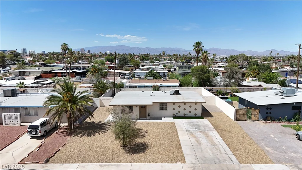 1612 Palora, Las Vegas, NV 89169