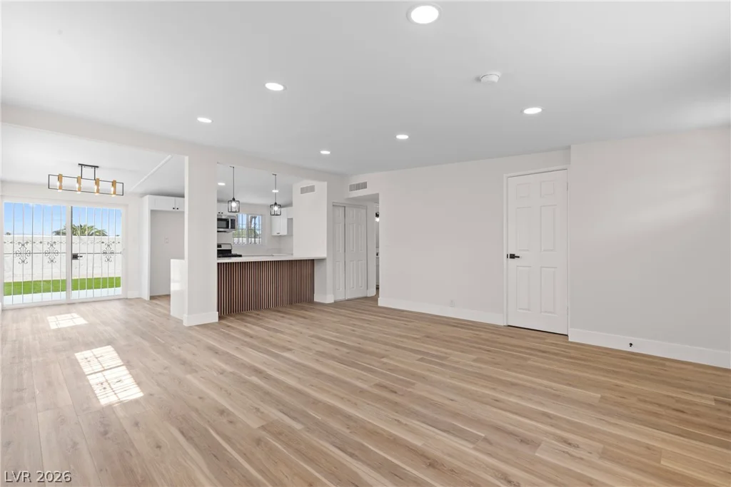 1612 Palora, Las Vegas, NV 89169