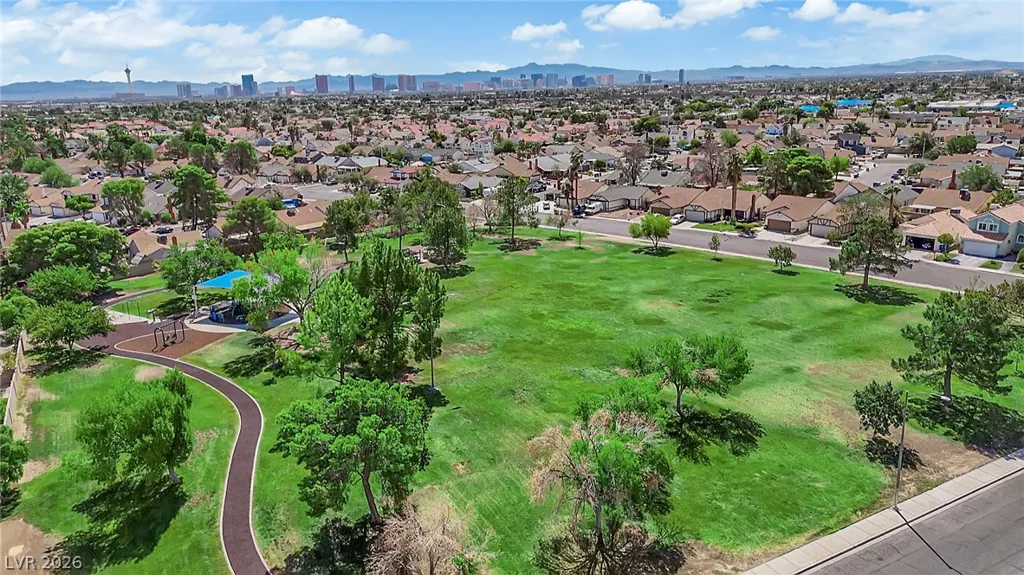 1600 Torrey Pines, Las Vegas, NV 89108