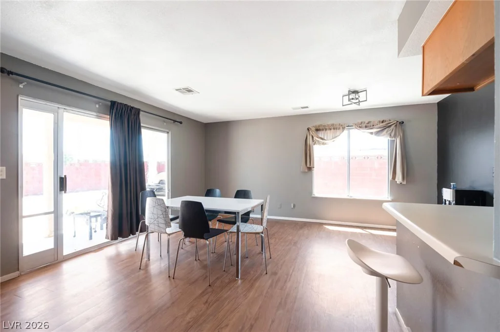 2916 Drury, Las Vegas, NV 89108