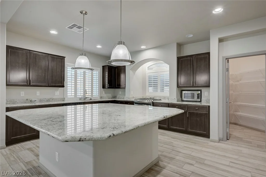 5952 Brimstone Hill, Las Vegas, NV 89141