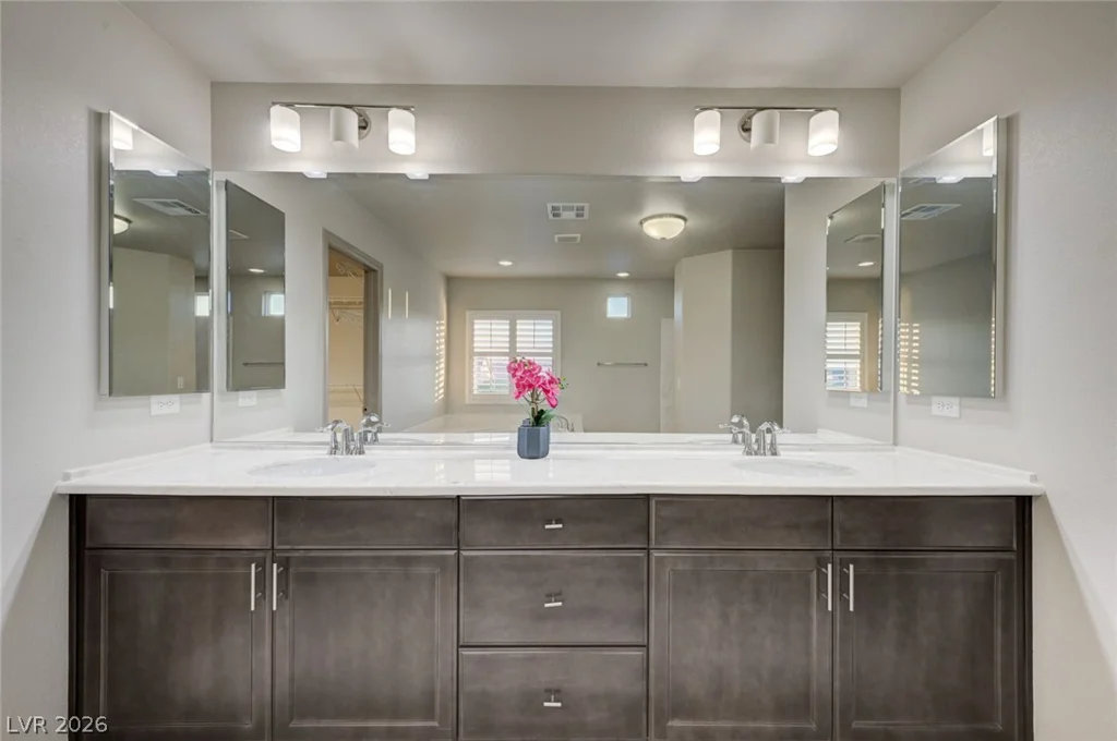 5952 Brimstone Hill, Las Vegas, NV 89141
