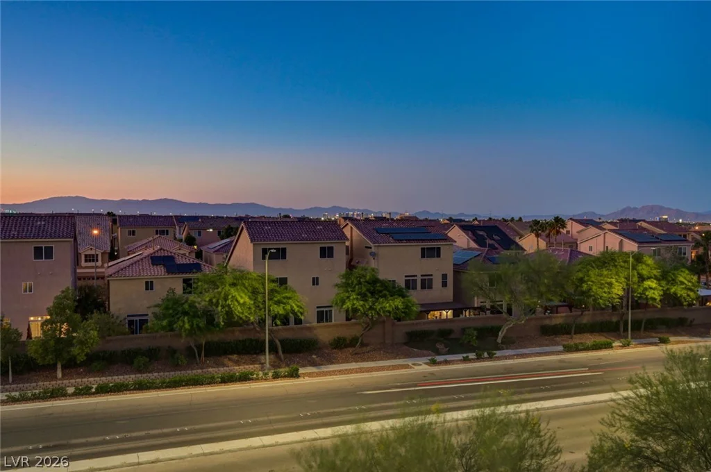 5952 Brimstone Hill, Las Vegas, NV 89141