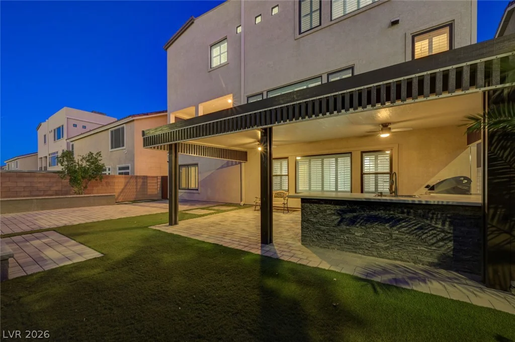 5952 Brimstone Hill, Las Vegas, NV 89141