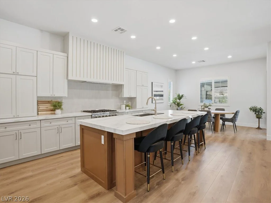 363 Molinetto, Las Vegas, NV 89138