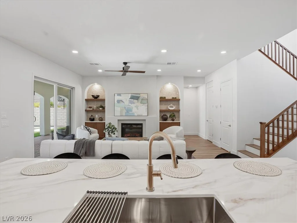 363 Molinetto, Las Vegas, NV 89138