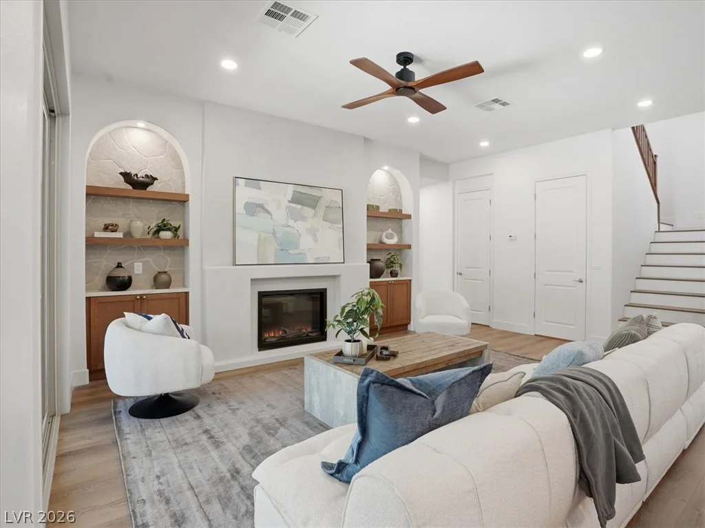 363 Molinetto, Las Vegas, NV 89138