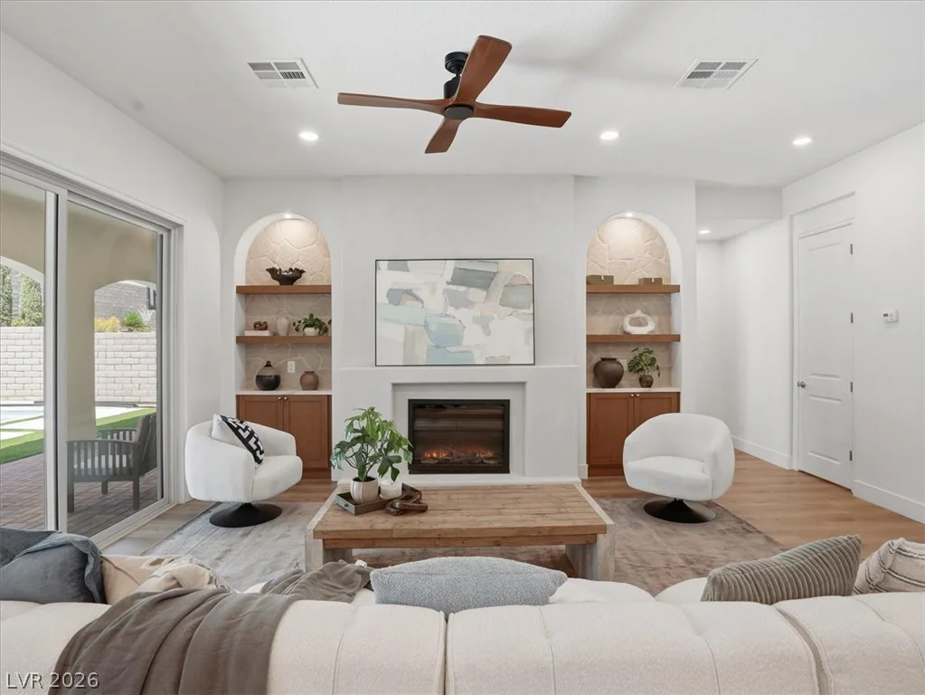 363 Molinetto, Las Vegas, NV 89138