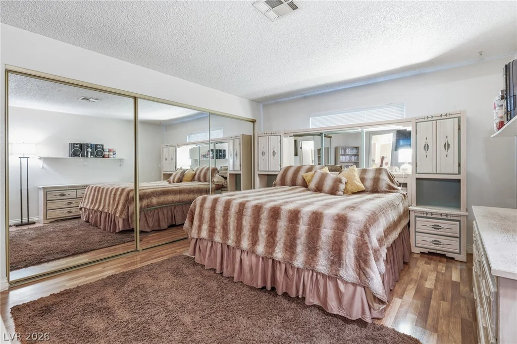 7940 Decker Canyon, Las Vegas, NV 89128