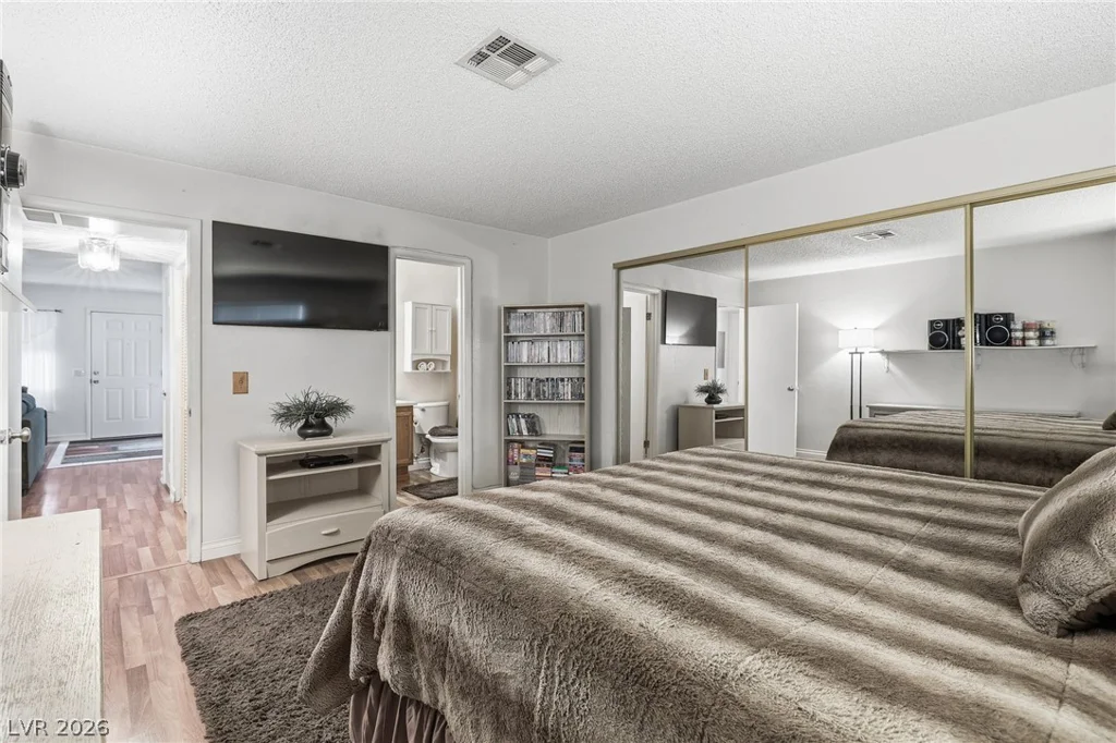 7940 Decker Canyon, Las Vegas, NV 89128