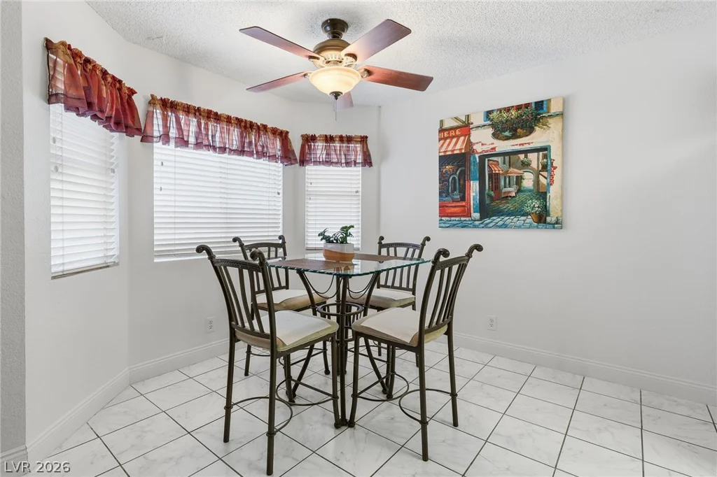 7940 Decker Canyon, Las Vegas, NV 89128