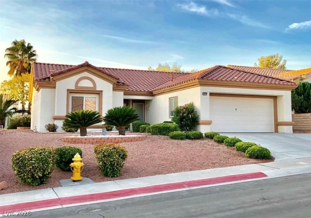 10009 Woodhouse, Las Vegas, NV 89134