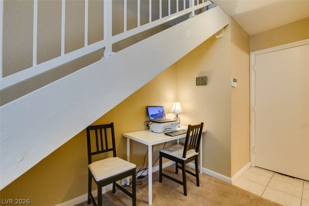 100 Crestline, Las Vegas, NV 89107
