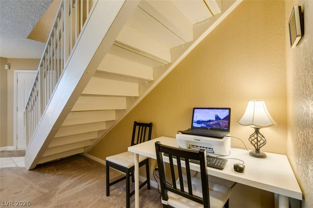 100 Crestline, Las Vegas, NV 89107